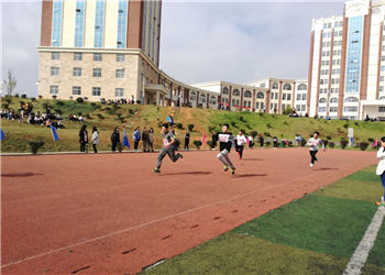 云南外事外语职业学院2022年五年制大专录取分数线(图1)