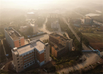 文山州卫生学校2023年五年制大专招生专业(图1)