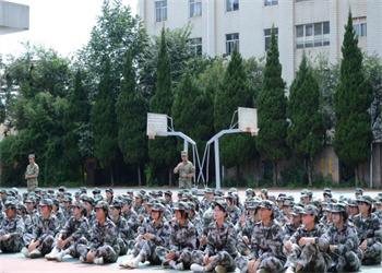云南中医药中等专业学校2025年五年制大专报名要求