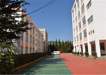 云南中医药中等专业学校2025年五年制大专新增专业