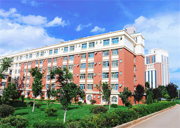 云南外事外语职业学院2025年五年制大专在哪报名