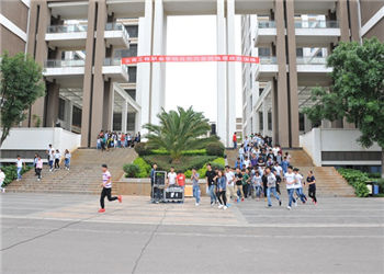 云南昆明安宁工程职业学院2020年五年制大专报名电话