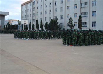 昆明中医药中等专业学校2020年五年制大专报名时间