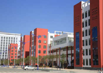 云南省曲靖市职业学校2020年五年制大专新生开学时间