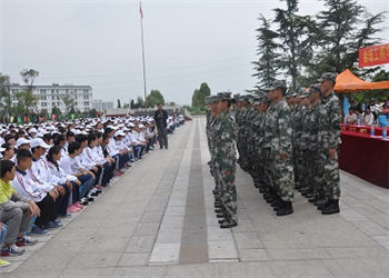 曲靖工商职业学校2022年五年一贯制大专需要多少钱(图1)