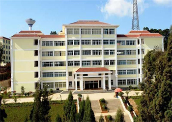 安宁市职业高级中学2022年五年制大专招生简章(图1)