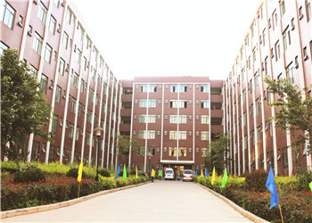 云南商务职业学院2023年五年一贯制大专报名网站(图1) 云南商务职业学院2023年五年一贯制大专报名网站(图1)