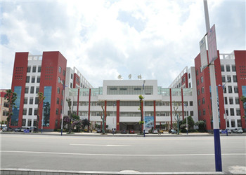 曲靖幼儿师范学校2023年五年一贯制大专报名流程(图1)