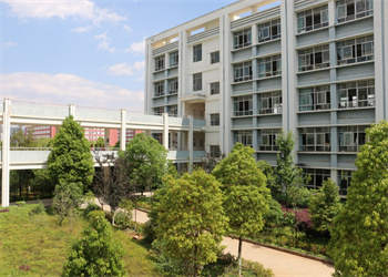 曲靖职业技术学院2025年五年制大专招生范围