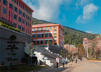 云南文化艺术职业学院2025年五年制大专招生电话 云南文化艺术职业学院2025年五年制大专招生电话