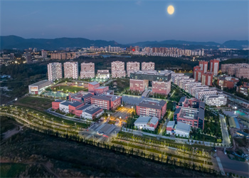 云南理工职业学院2025年五年制大专收费标准