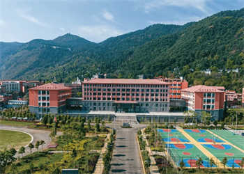 云南文化艺术职业学院2026年五年制大专学费多少钱 云南文化艺术职业学院2026年五年制大专学费多少钱
