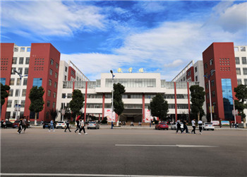 曲靖市幼儿师范学校2021年五年制大专报名截止时间